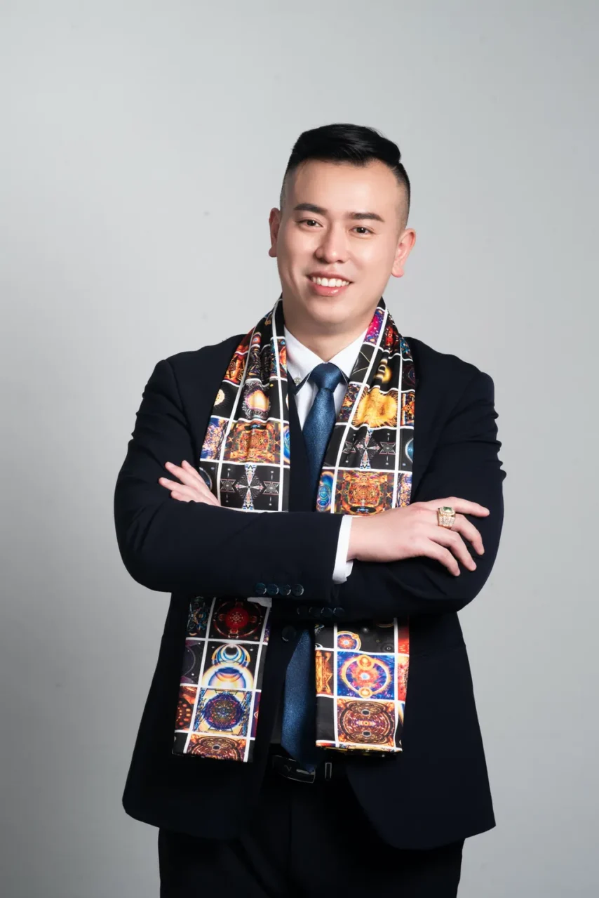 林鼎詮老師 - 盛諺命理創辦人